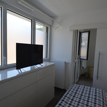 Villa Smolett - Appartement Cosy Au Coeur Du Quartier Du Port Nice Extérieur photo